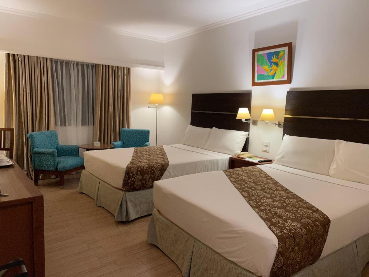 Days Hotel By Wyndham Iloilo Eksteriør bilde